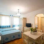 Charming Baia Marina Διαμέρισμα *