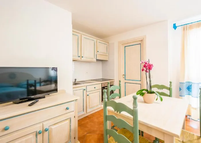 Charming Baia Marina *